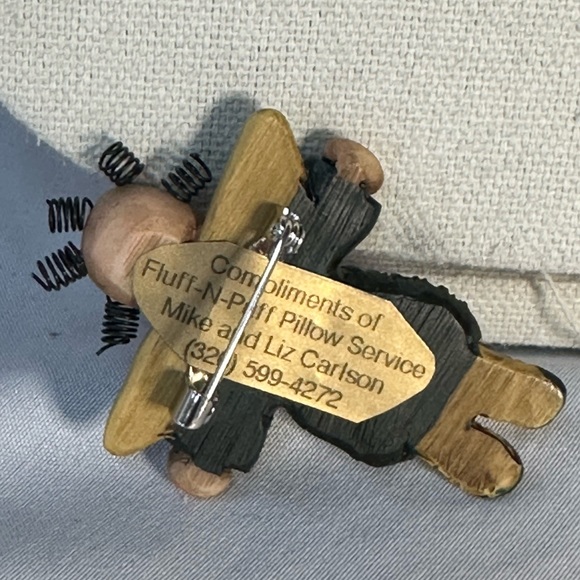 Rustic Angel pin Blossom Bucket Clay Art - Picture 5 of 6